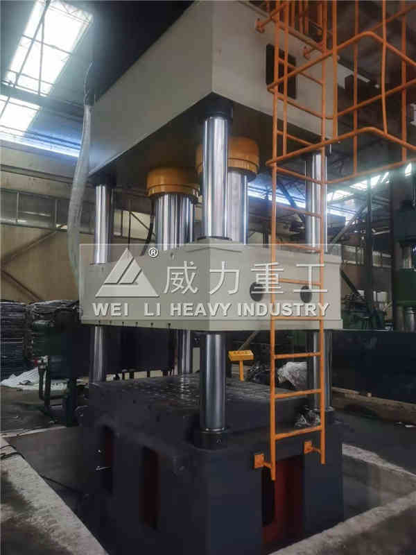 800噸四柱式集裝箱板專用液壓機